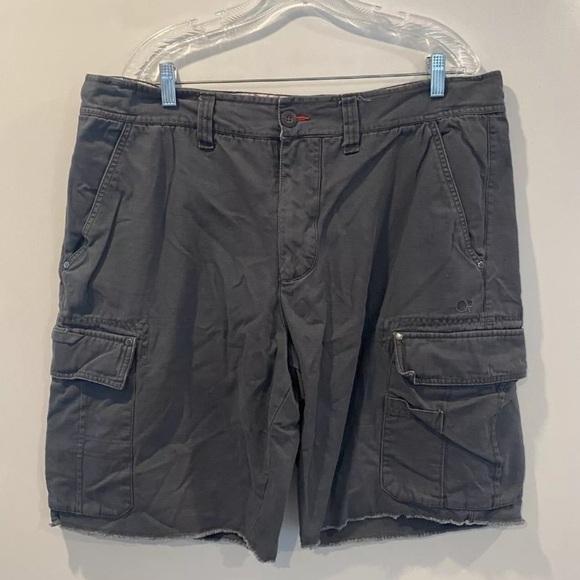 Ocean Pacific OP Gray Cargo 10” Shorts Frayed Hem‎ Mens Size 40 (1242) - Picture 1 of 5